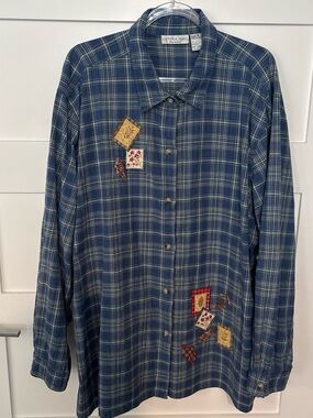Vintage Patchwork Embroidered 100% Cotton Womens Blue Plaid Button-Up Shirt
